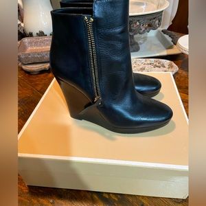 Michael Kors Clara Bootie Black Leather size 8